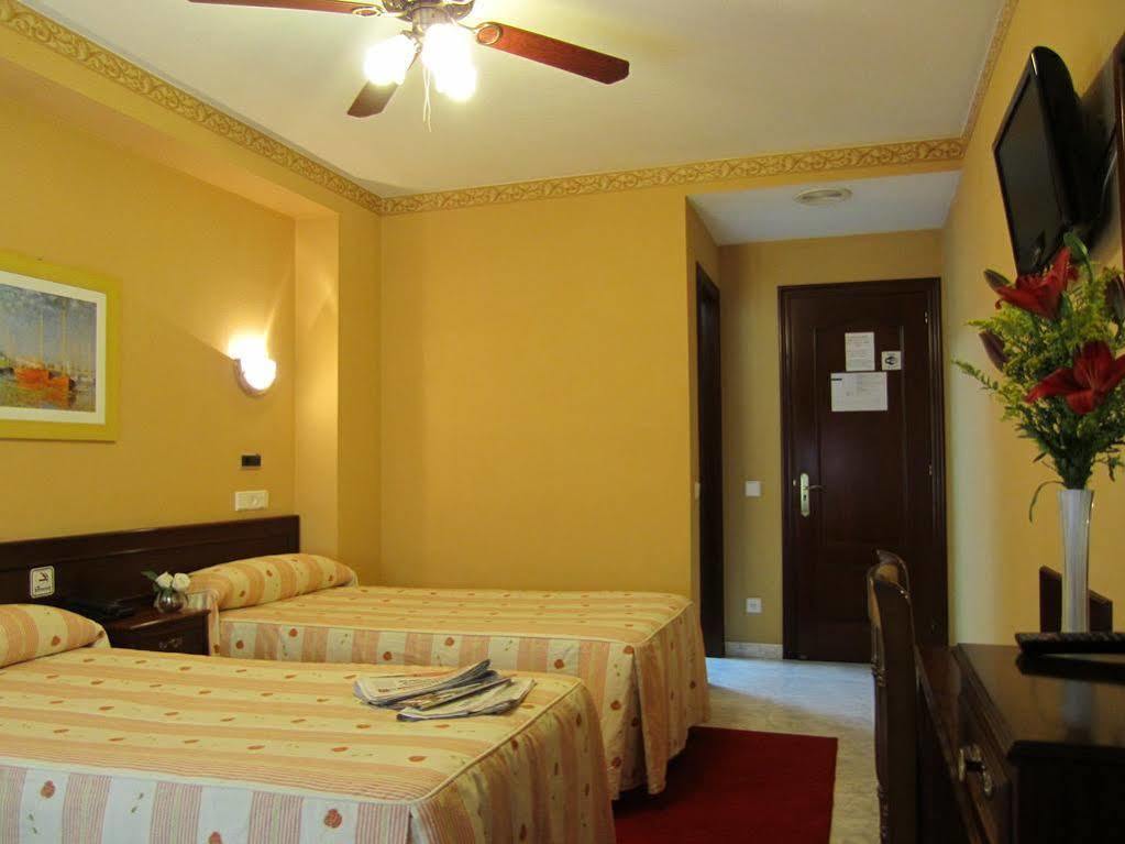 Hotel Bahia Gijón Kültér fotó