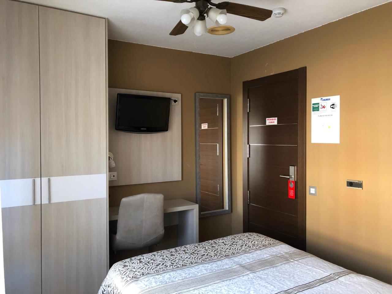 Hotel Bahia Gijón Kültér fotó